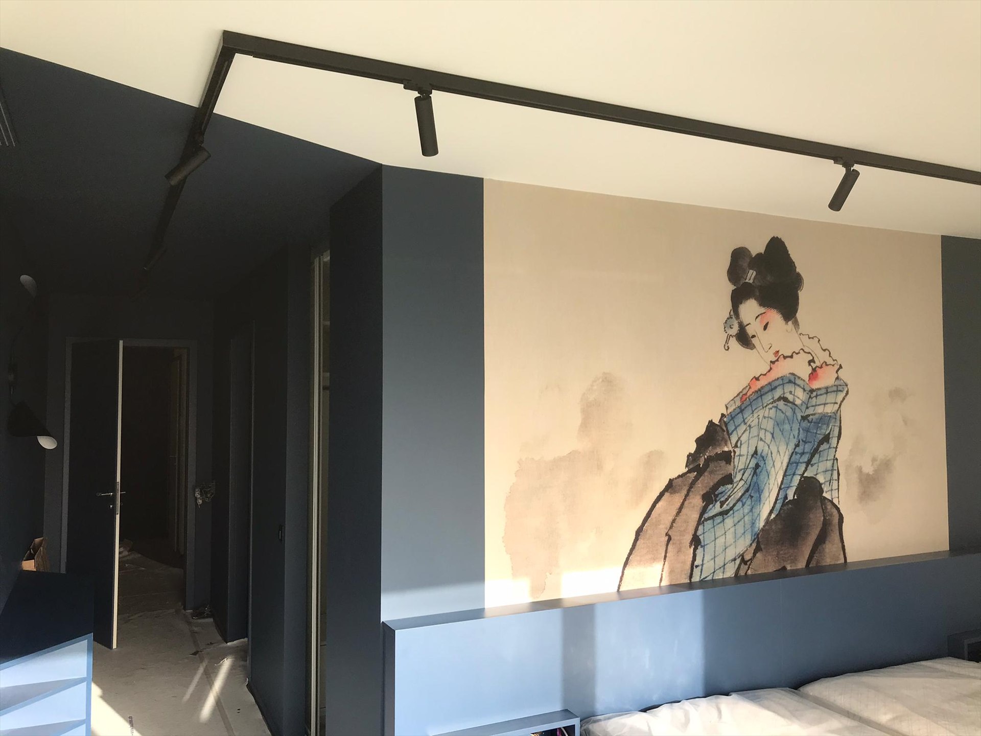 Mur Décoratif Rails Projecteurs